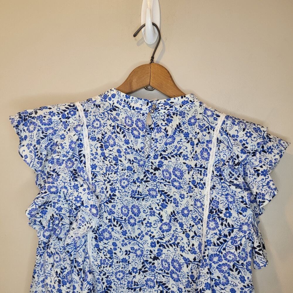 Veronica Beard Blue and White Sol Floral Ruffle High Neck Top Size 4 Cottagecore - Picture 6 of 11